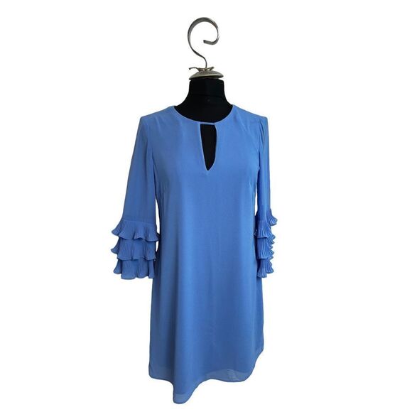 Vince Camuto Women's Pleated Sleeve Float Shift Dress *NOTE DEFECT in pic - SZ 4 - Picture 2 of 14